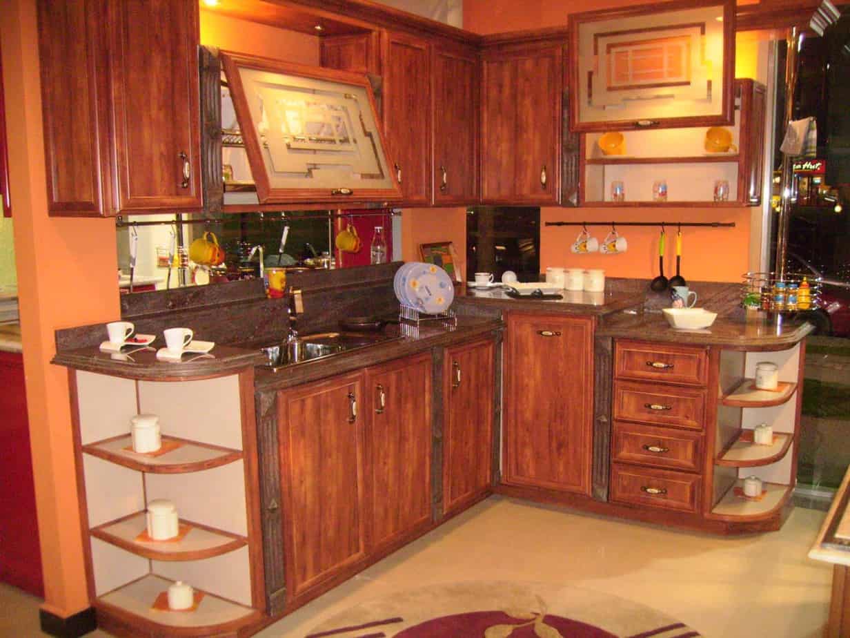 اشكال مطابخ خشمونيوم مساحات صغيرة 2025 18 احدث مطابخ خشمونيوم صغيرة الحجم