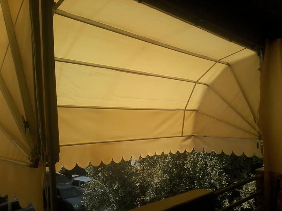 اشكال وأسعار المظلات المتحركة في مصر 01555464501 49 صيانه وتجديد تندات البيوت الايطالي المتحركة
