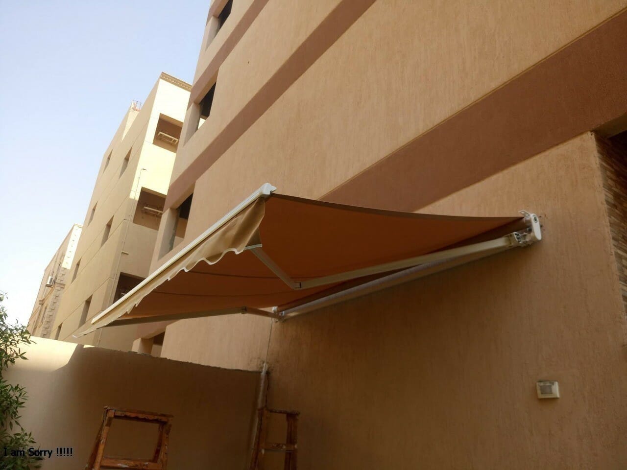 مظلات خارجية متحركة حديثة 01555464501 6 مظلات للروف متحركة يدوي لون بيج