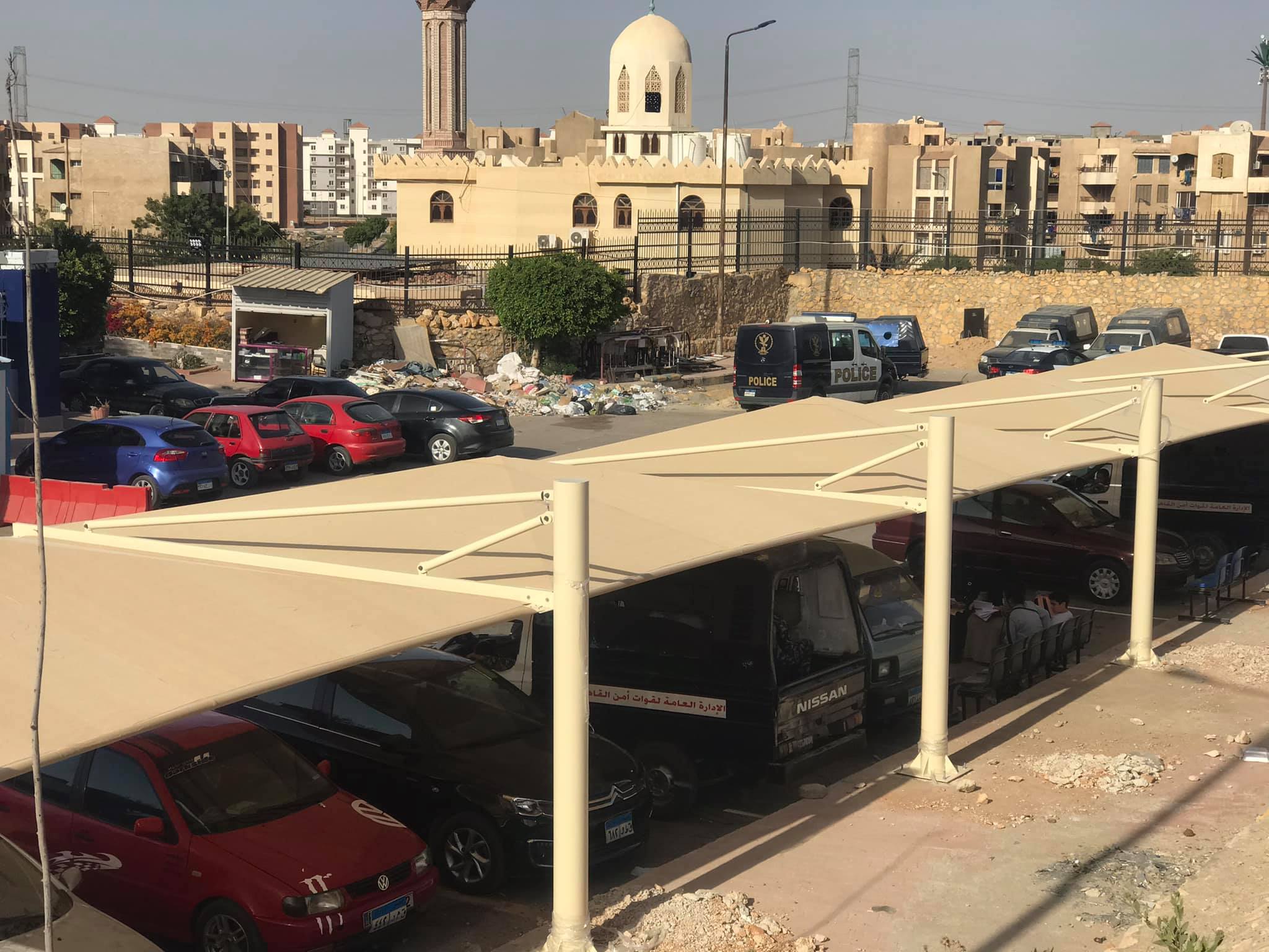 شركة مظلات سيارات 01555464501 | اسعار مظلات السيارات في مصر 43 مظلات جراجات في الشروق لون بيج