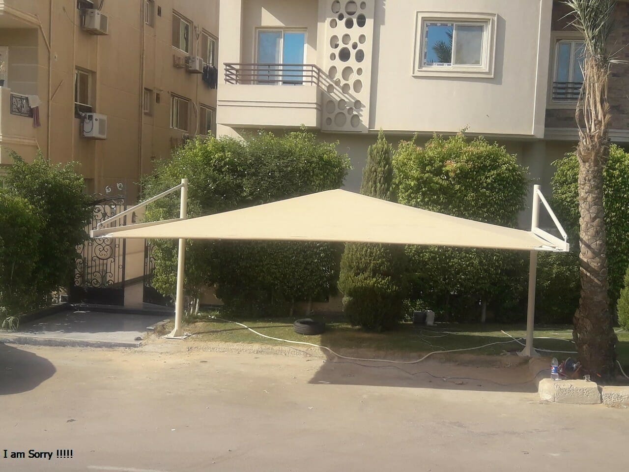 افضل مظلات سيارات رخيصة متنقلة 01555464501 7 افضل مظلات سيارات ثابتة لون بيج للمنازل