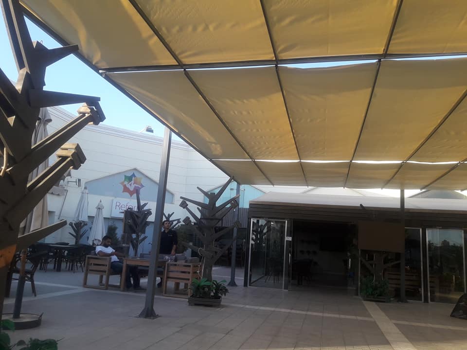 مظلات خارجية متحركة حديثة 01555464501 21 مظلات خارجية متحركة كافيهات واير